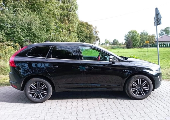 Volvo XC 60 cena 84900 przebieg: 192000, rok produkcji 2017 z Piekary Śląskie małe 407